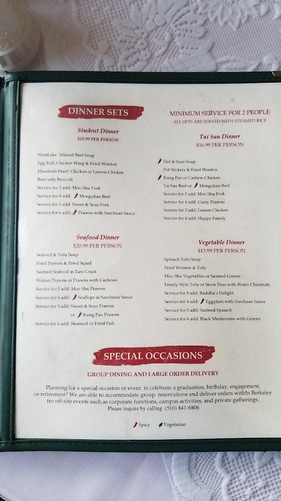 Tai San Cashew Chicken